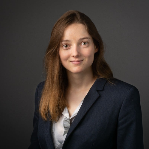 Nathalie Baker (Senior Director - Data Science of FTI Consulting)